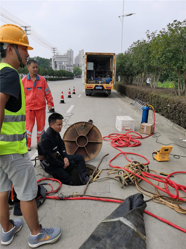 成华翻衬法管道修复技术主要工序