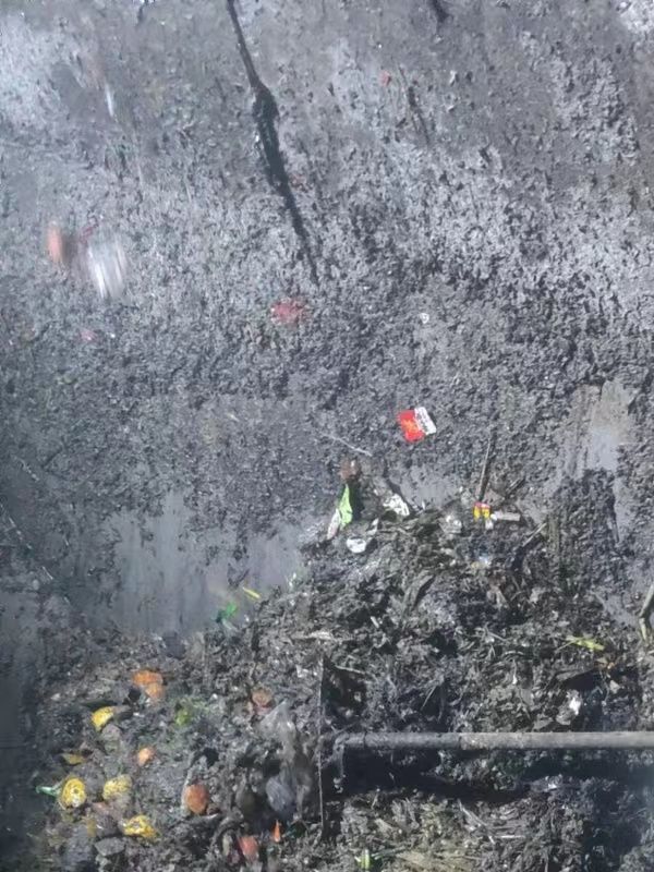 成华污水池清理